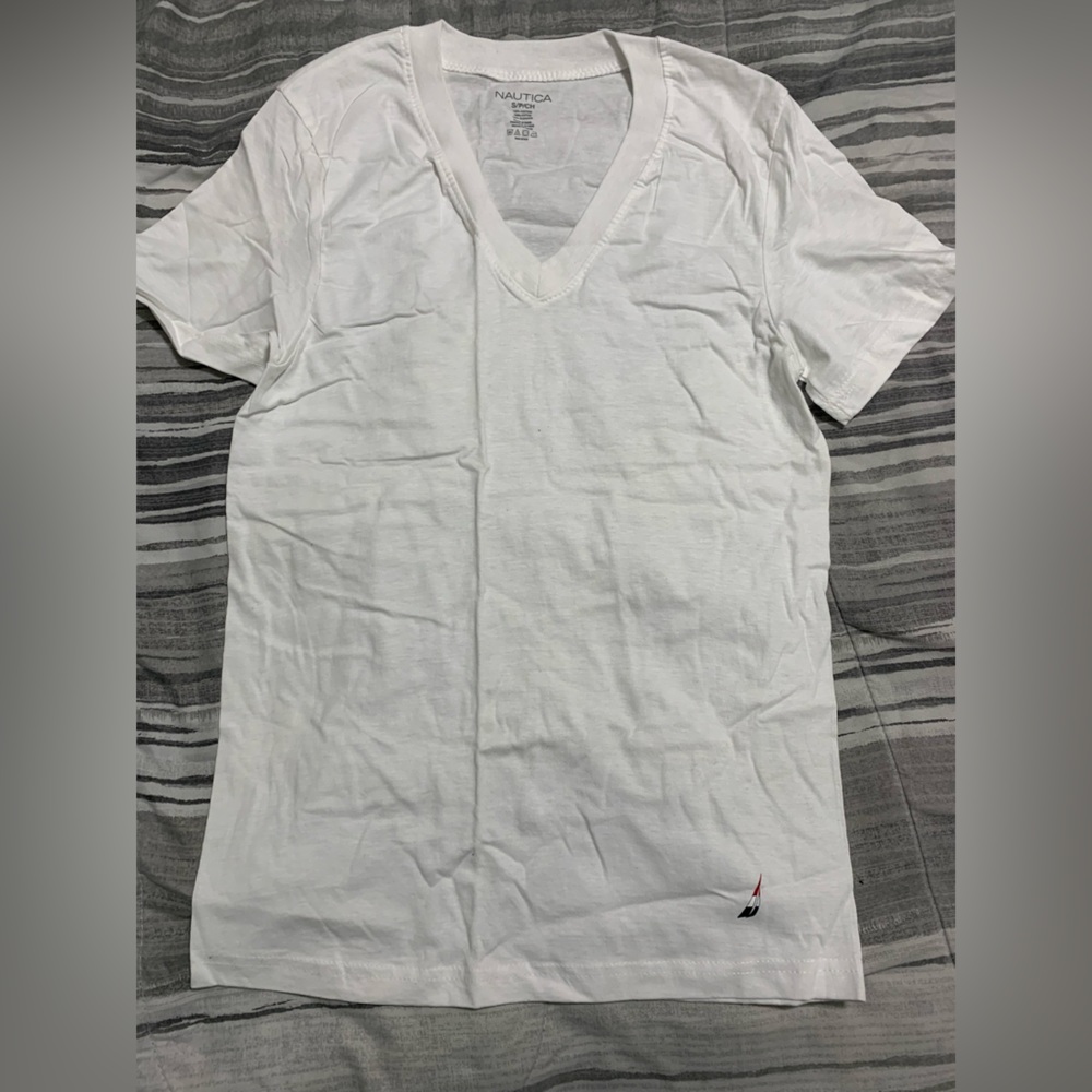 Nautica, unisex, white v neck t shirt, size small